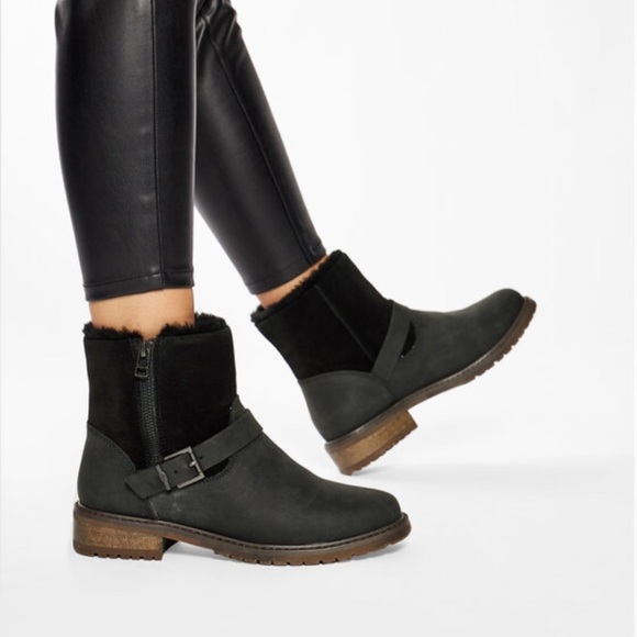 Emu Australia Roadside Suede Shearling Lined Moto Bootie Size 10 Black - Picture 1 of 7